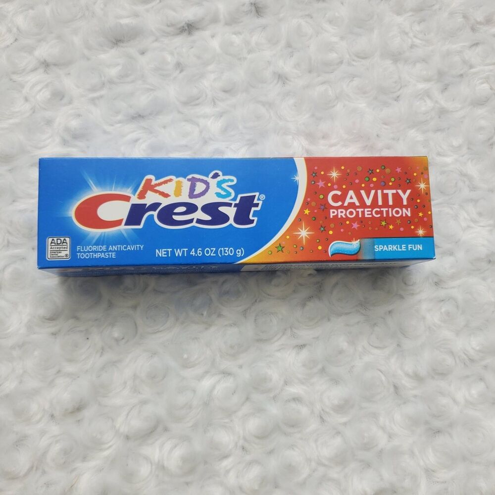Crest Kids Cavity Protection Fluoride Toothpaste Sparkle Fun Flavor 4.6 oz New